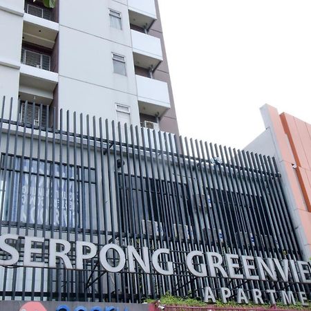 Reddoorz Apartment @ Serpong Green View Tangerang Luaran gambar